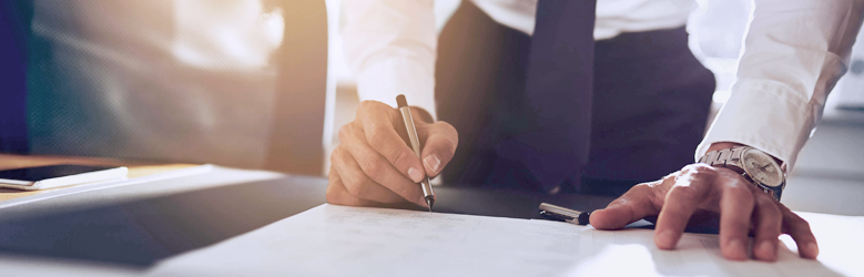 negociação de contratos